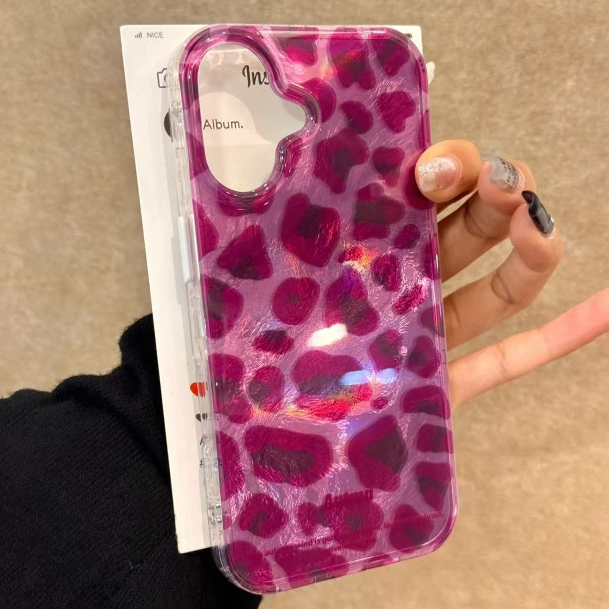 Phone Cases Leopard Print - غطاء هاتف بنقشة الفهد الأرجواني لآيفون