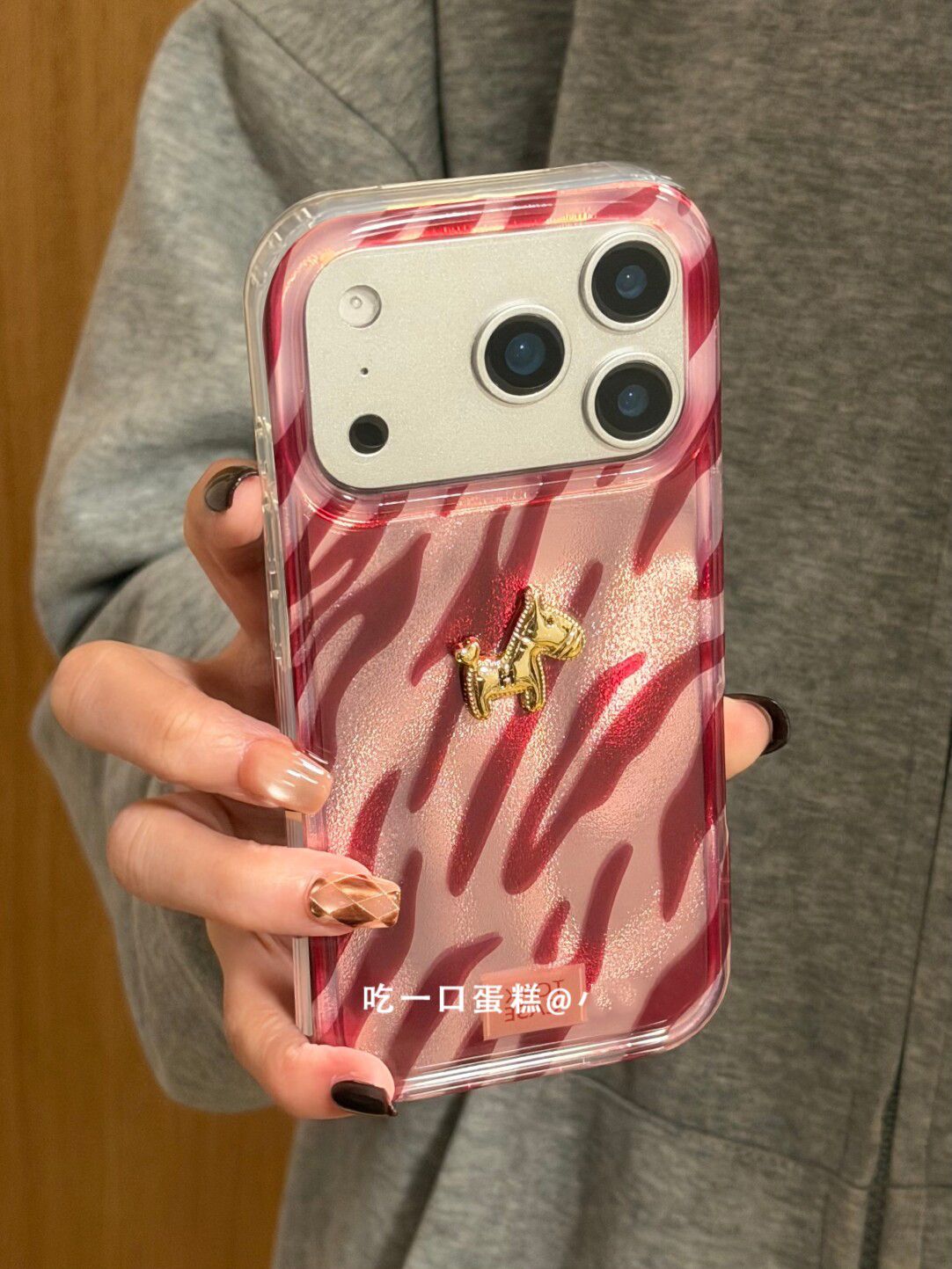 جراب هاتف بنمط حمار وحشي وردي  - مراجعة Phone Cases Zebra وسعره