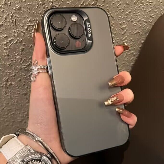 غطاء هاتف فاخر بخطوط عمودية لآ - مراجعة Phone Cases Vogue وسعره