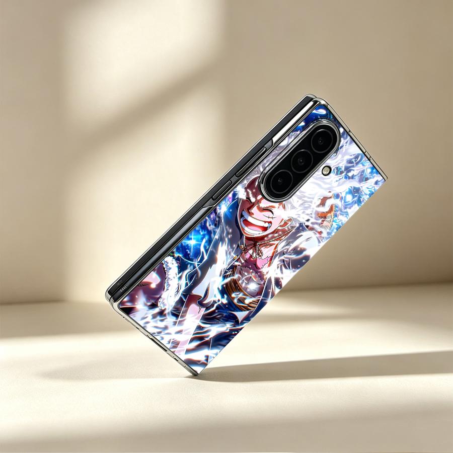 غطاء هاتف شفاف ناعم بتصميم كرت - مراجعة Phone Cases Z Fold 4 وسعره