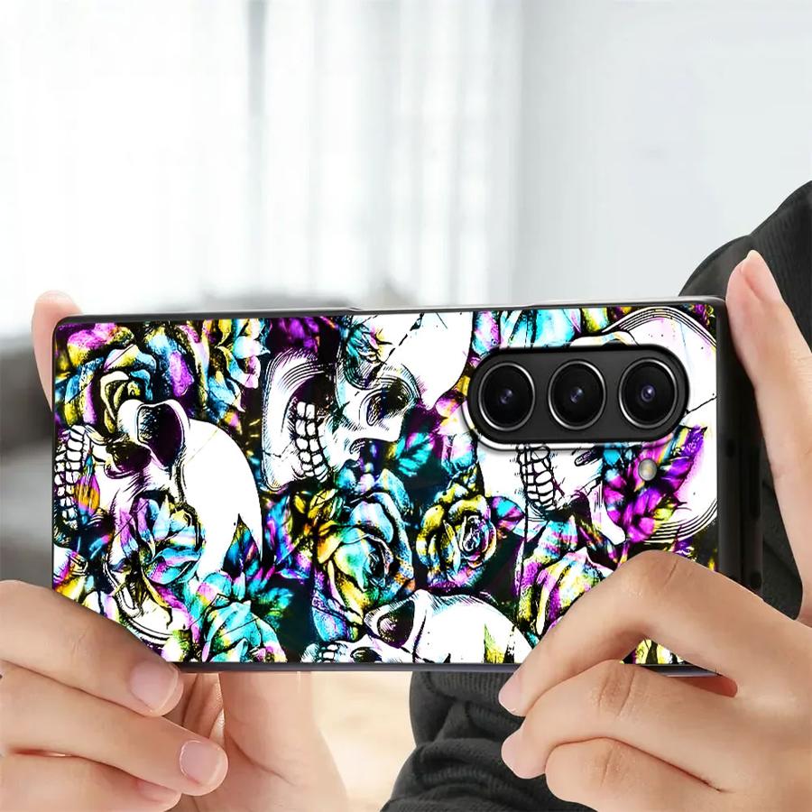 حافظة فنية على شكل جمجمة لهاتف - مراجعة Phone Cases Z Fold 4 وسعره