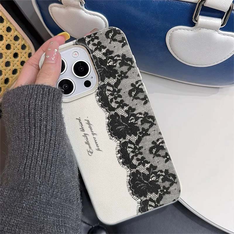 غطاء هاتف بنمط الدانتيل الأسود - مراجعة Phone Cases Motorola Edge 2025 وسعره
