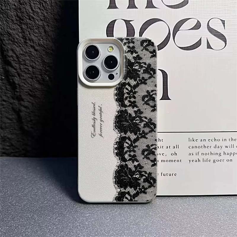 غطاء هاتف بنمط الدانتيل الأسود - مراجعة Phone Cases Motorola Edge 2025 وسعره
