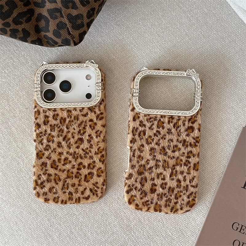 حافظة هاتف فاخرة مرصعة بالألما - مراجعة Phone Cases Leopard Print وسعره