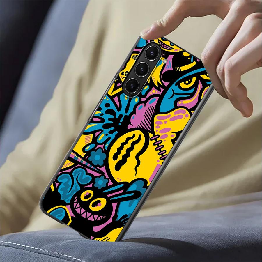 حافظة بتصميم جرافيتي كرتونية ل - مراجعة Phone Cases Z Fold 4 وسعره